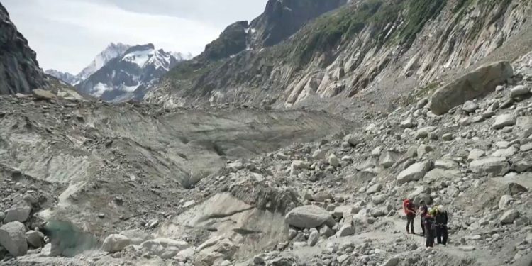 Mer de Glace, Chamonix: il ghiacciaio francese in ritirata
