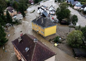 Cambiamenti climatici: inondazioni mortali raddoppiate in Europa centrale