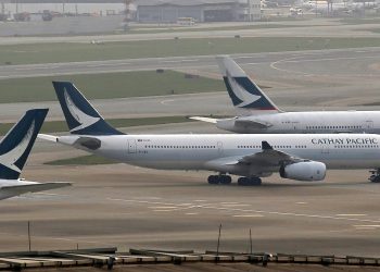 Cathay Pacific cancella 24 voli per guasto motore Rolls-Royce