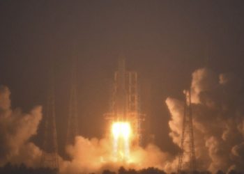 Chang’e 6: sonda cinese riporta campioni dalla Luna nascosta