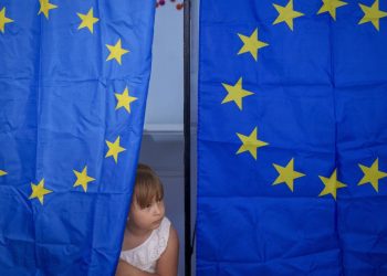 Elezioni UE: imprenditori e sindacati vogliono coalizione moderata