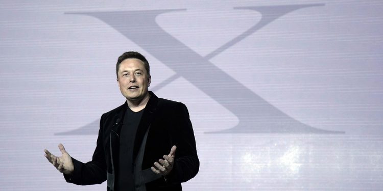 Elon Musk: nove denunce per violazione privacy in Europa