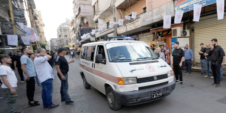 Esplosioni in Libano seguono attacco a cercapersone