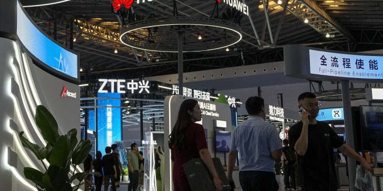 Germania vieta componenti cinesi nelle reti 5G