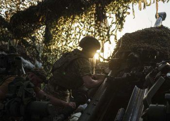 Guerra in Ucraina: attacchi russi colpiscono Dnipro, bambini vittime
