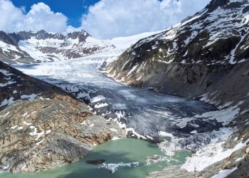 Il ghiacciaio svizzero: cambiamenti climatici in 15 anni
