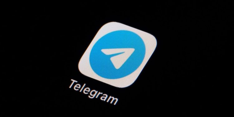 Telegram e X: polemiche legali cambiano i social media?