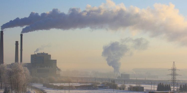 Ue in ritardo sulle emissioni di carbonio: le ultime novità