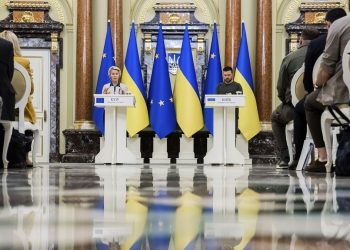 Ue utilizzerà beni russi congelati per 35 miliardi per Ucraina