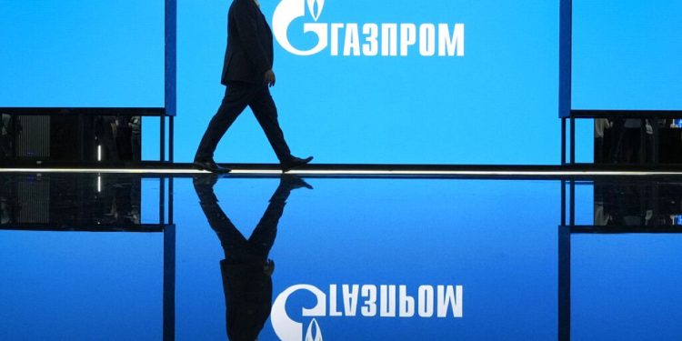 Uniper cancella contratti con Gazprom: novità nel settore energetico