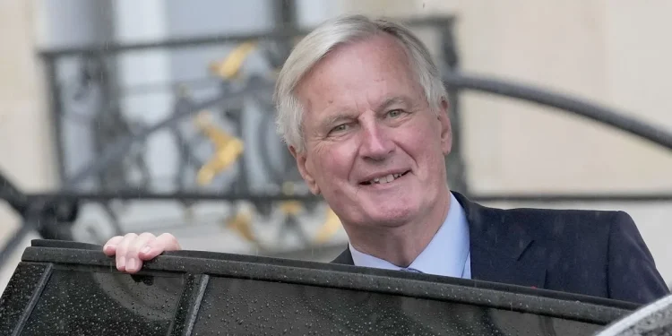 Francia: Barnier annuncia aumento tasse per grandi imprese