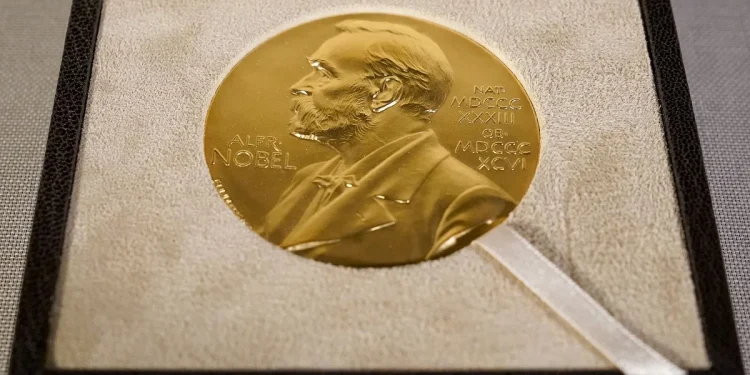 Hopfield e Hinton vincono Nobel per studi su reti neurali AI