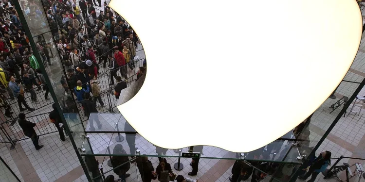 La storia di Apple: dalla nascita al successo futuro