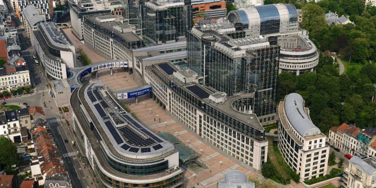 Ue, commissari a rischio non conferma dal Parlamento europeo
