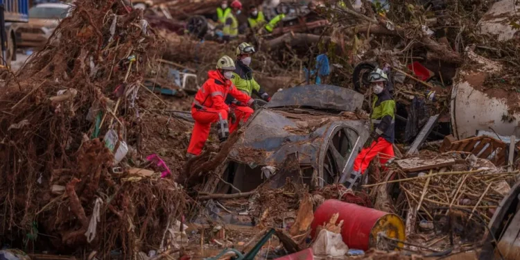 Crisi climatica: costi oltre 550 miliardi e assicurazioni in aumento
