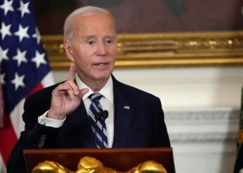 Biden blocca nuove trivellazioni offshore per gas e petrolio