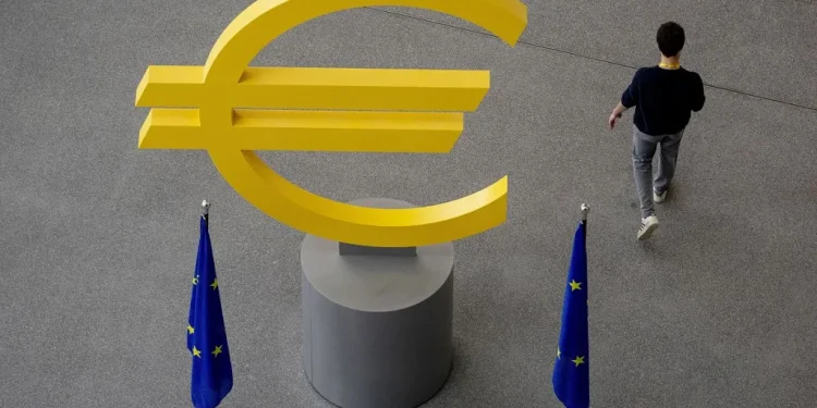 Inflazione Eurozona in aumento per terzo mese, energia a picco