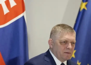 Slovacchia intensifica retorica anti-Zelensky sul gas russo