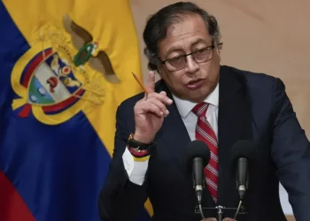 Colombia, Petro: cocaina non è peggio del whisky