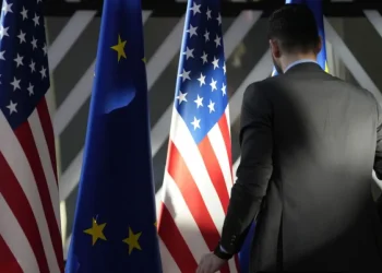 Strategie UE contro la guerra commerciale di Trump: dazi e antitrust