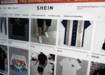 UE richiede chiarimenti a Shein dopo indagine e-commerce