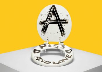 Asta di design: water toilet seat firmate da celebrità per WaterAid