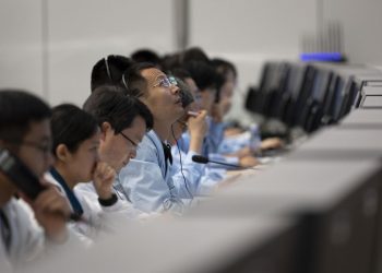 Cina: Sonda atterra sul lato nascosto della Luna, nuova era spaziale